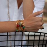 Bracelet doré tressé avec pierre semi-précieuse